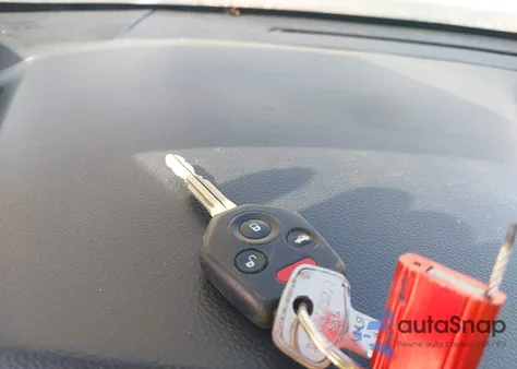 2015 Subaru Outback 2.5I Premium z USA, uszkodzony, nr VIN 4S4BSACC7F3260865